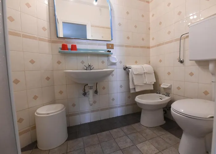Hotel Maria &