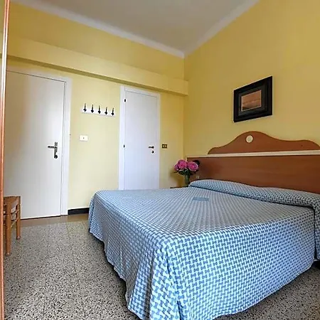 Maria & Hotel Varazze
